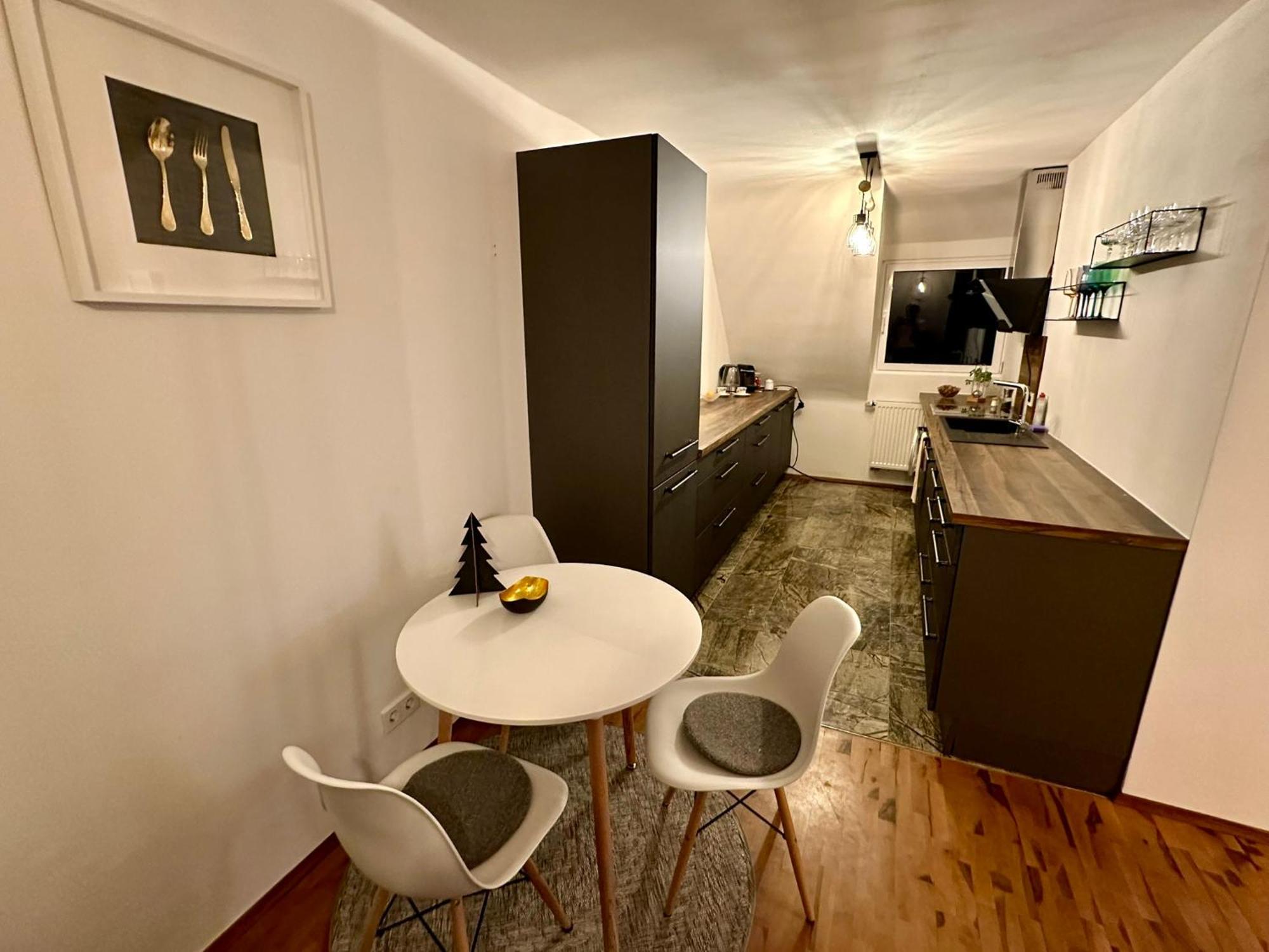 77M² - 3 Zi Modern Zentrum Kueche Dachterrasse Wlan 카를스루에 외부 사진