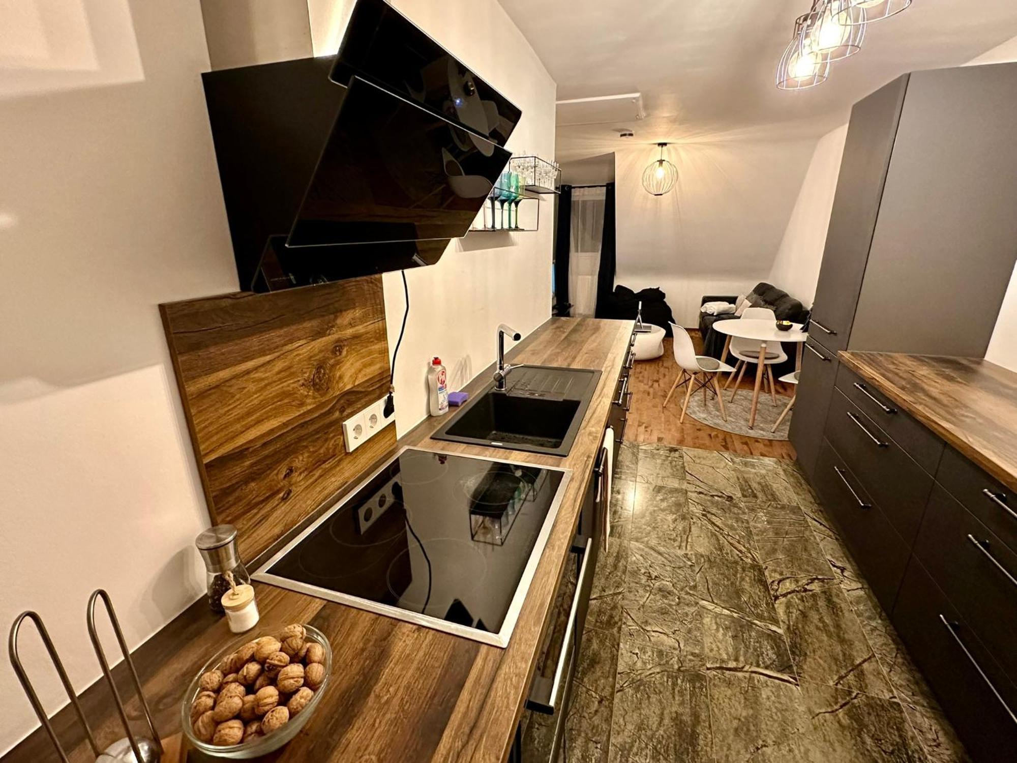 77M² - 3 Zi Modern Zentrum Kueche Dachterrasse Wlan 카를스루에 외부 사진